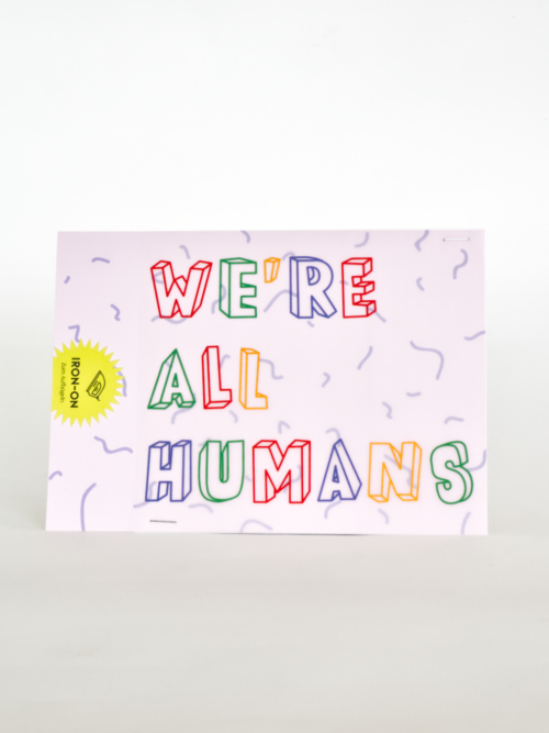 Bügelbild ♡ Schriftzug "WE'RE ALL HUMANS" bunt